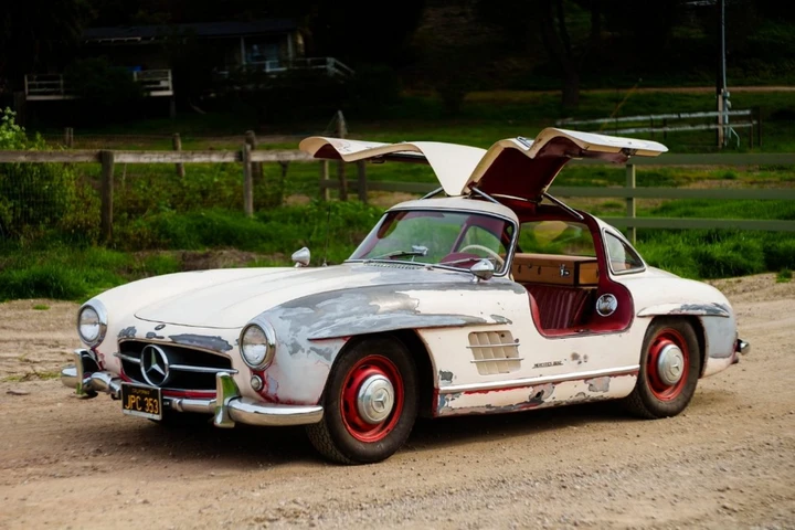 Mercedes 300 SL Gullwing: in vendita un esemplare non restaurato del 1956