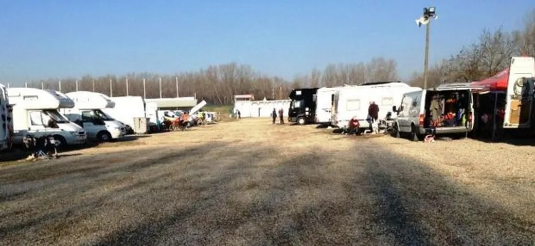Mantova Starcross 2013: paddock pieno per i test invernali