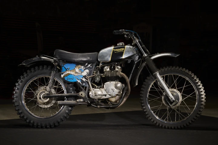 Triumph TR5T 1973: il restauro Desert Sled firmato 1984sc