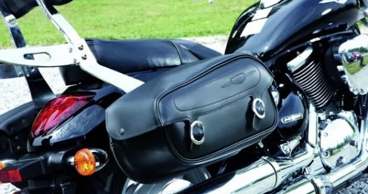 Suzuki Intruder M800 di serie borse laterali in cuoio