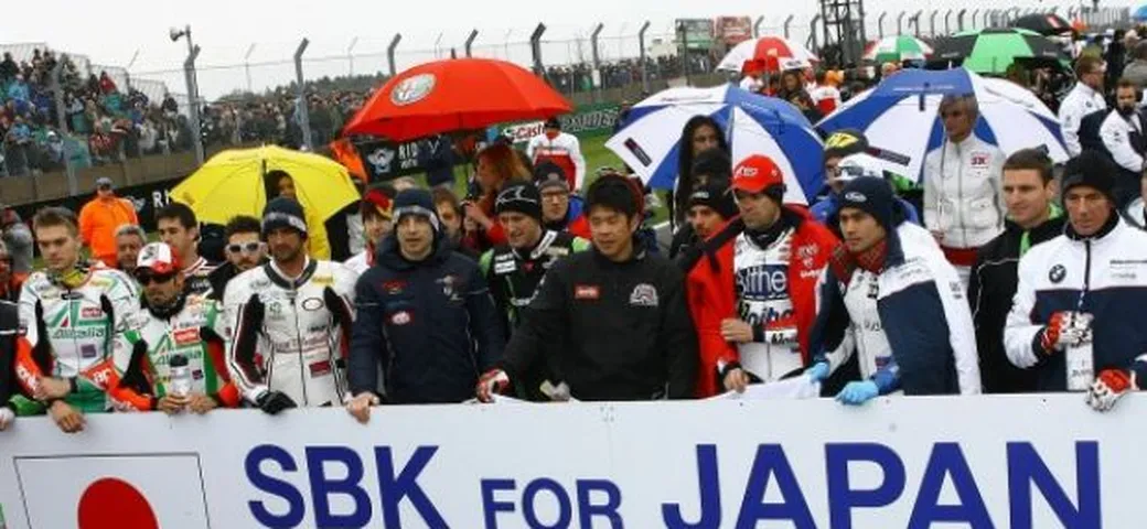 WSBK, Donington Park: vita da Box e Paddock