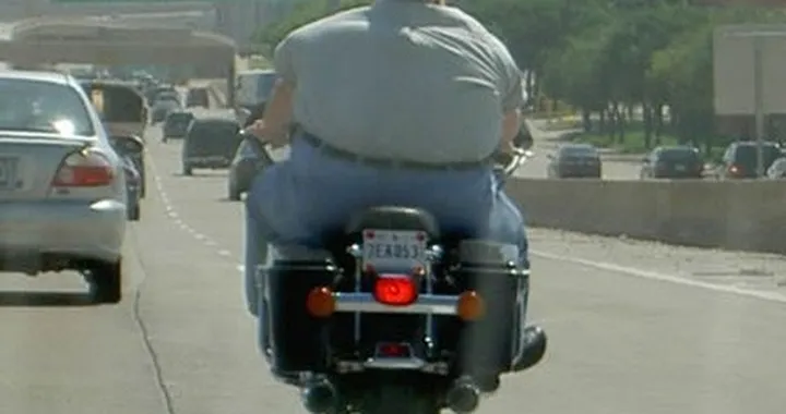 Foto del giorno: povera moto!