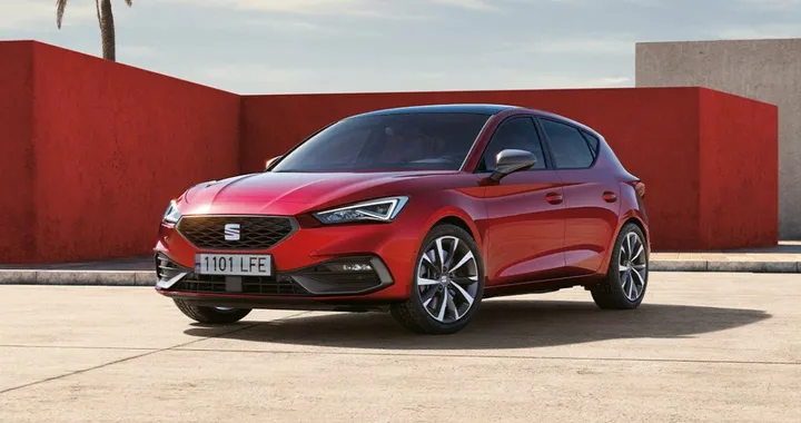 Seat Leon non molla, ma aggiunge il Full Hybrid alla gamma