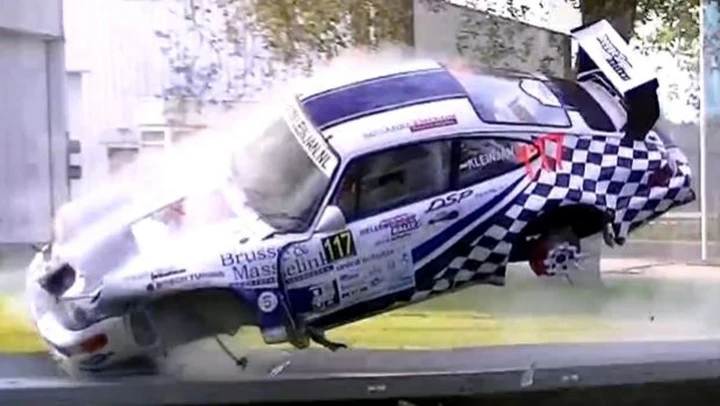 Motorsport: gli incidenti più incredibili in video