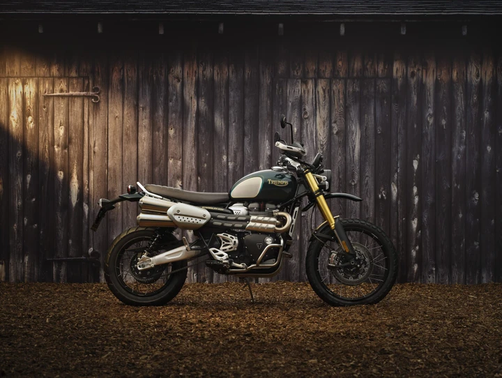 Triumph svela Scrambler 1200 XC e XE 2021 e l'esclusiva Scrambler 1200 Steve McQueen Edition