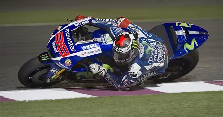 Test MotoGP, Lorenzo: "Sono in difficoltà"