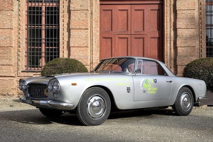 ASI lancia il test da 10.000 km con bio-benzina su una Lancia Flaminia storica