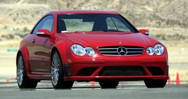 Mercedes CLK 63 AMG Black Series...in rosso !