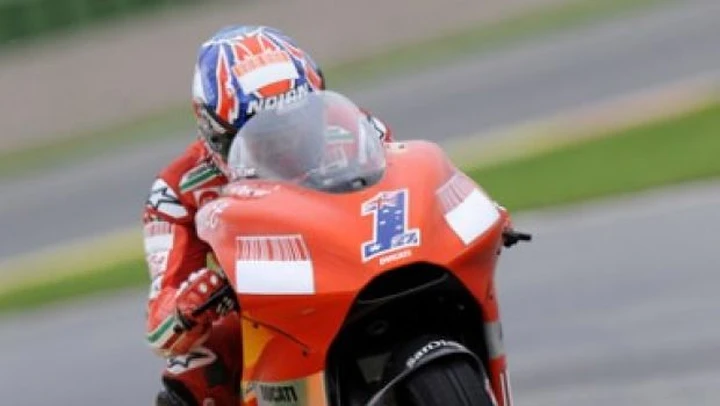 GP di Valencia: Stoner 6° vittoria, Ducati 2° nel mondiale costruttori