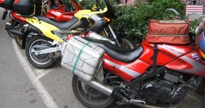 Foto del giorno: Nuove borse/taniche da 20 litri