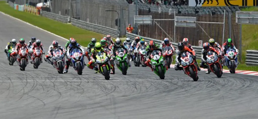 Superbike Qatar 2014: orari diretta TV del GP notturno di Losail