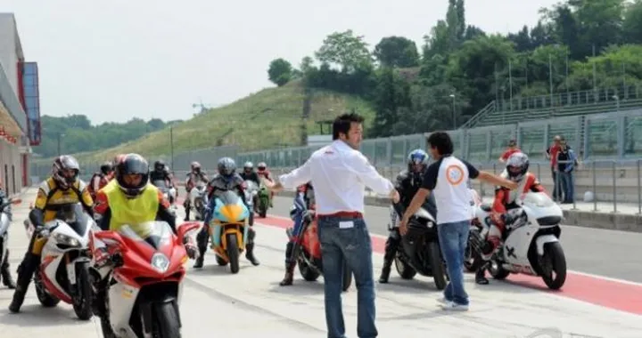 Pirelli e Metzeler Day a Imola