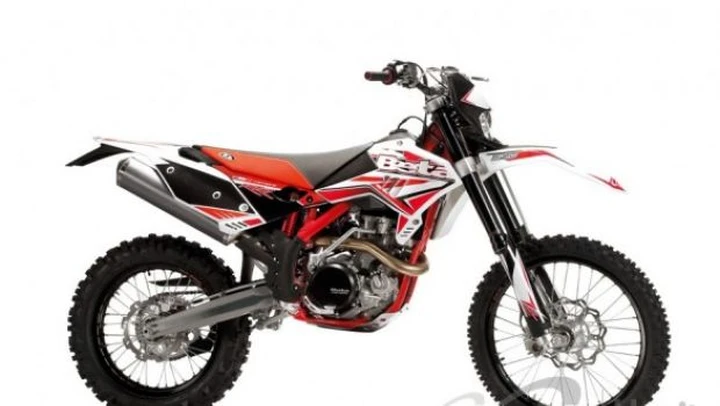 Beta 2011: mega gallery e dettagli dei nuovi modelli presentati all'Eicma