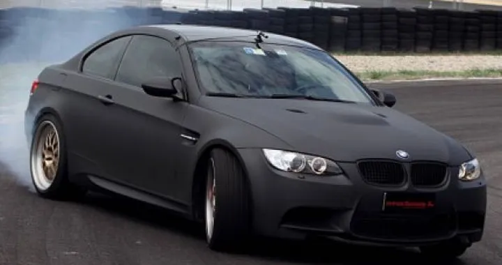 Romeo Ferraris Bmw M3 V8