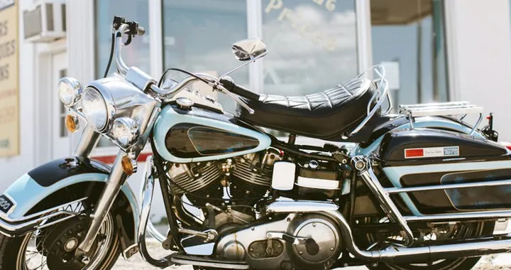 Harley-Davidson, venduta a 800.000 dollari la Electra Glide di Elvis Presley