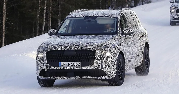 Audi Q9, il 4x4 puro pronto a rivaleggiare con Defender e Classe G