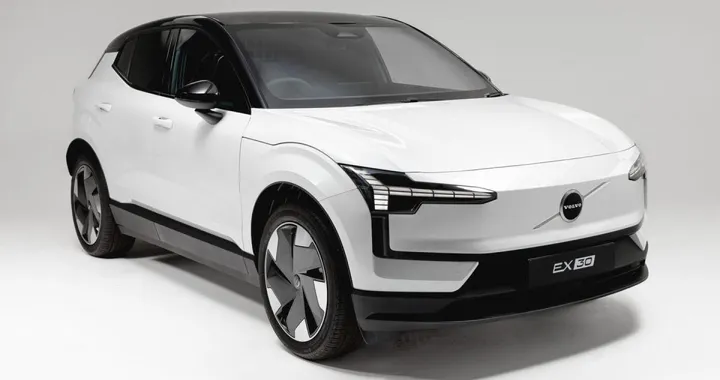 Volvo EX30 Cargo, il SUV elettrico trasformato per uso commerciale