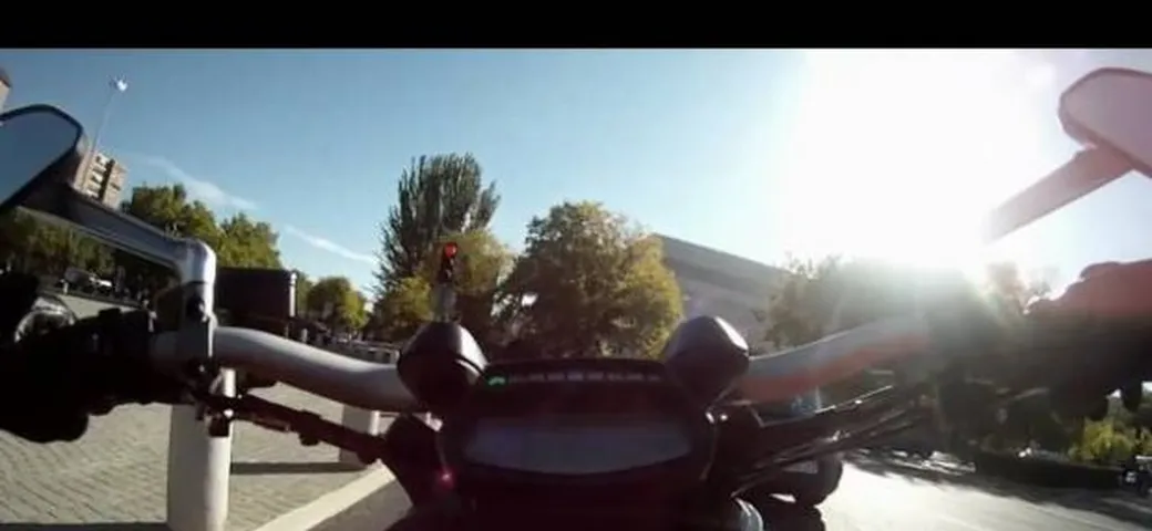 Ducati Diavel 2011, video ufficiale