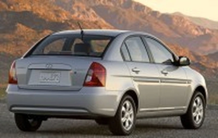 Hyundai Accent ibrida