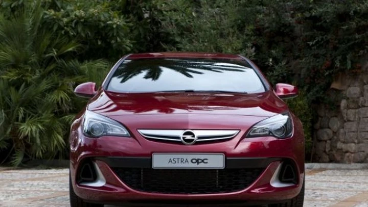 Opel Astra OPC: i segreti della nuova bomba di Russelsheim