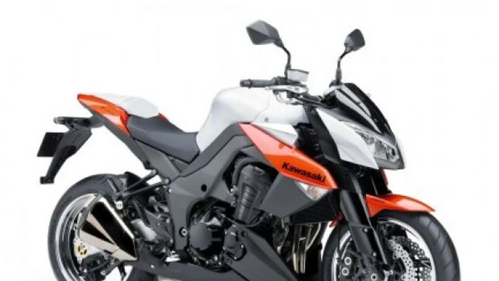 Kawasaki Z1000 2010: dati e foto ufficiali