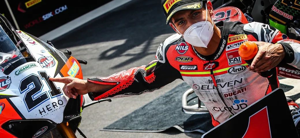 SBK, Rinaldi e il messaggio di Valentino Rossi: 