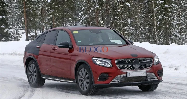 Mercedes GLC Coupé: nuove foto spia sulla neve