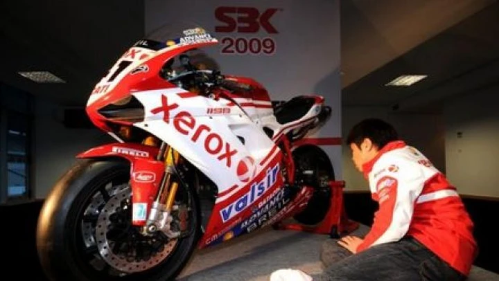 WSBK: Haga riparte dal bicilindrico Ducati