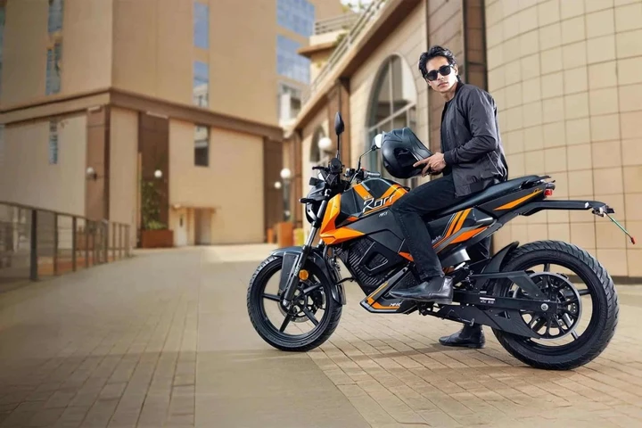 Rorr EZ: la moto elettrica indiana che costa meno di uno smartphone
