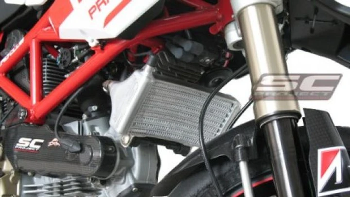Radiatore Olio maggiorato SC per Ducati Hypermotard