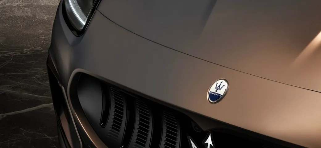 Maserati, appena 45 vetture prodotte in sei mesi: crollo del 71,9%