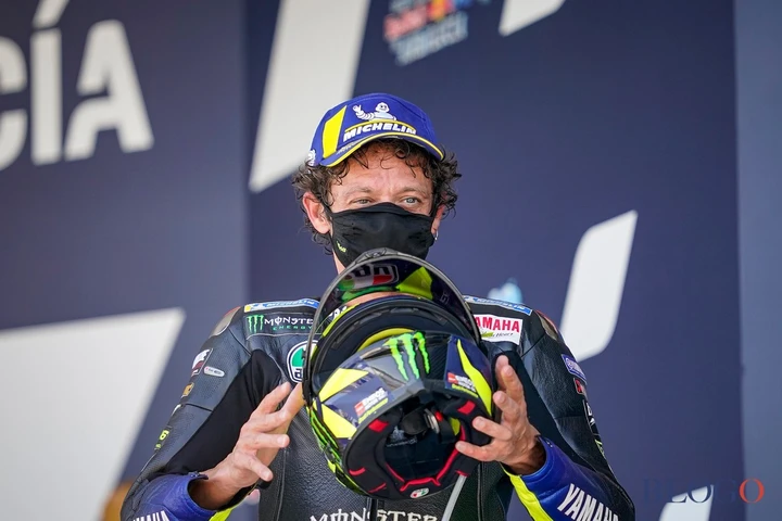MotoGP, Valentino Rossi positivo al Covid-19: salta Aragon