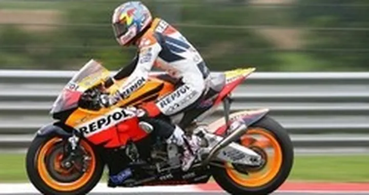 Nicky Hayden dice la sua sulle gomme