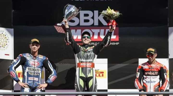 SBK Portimao: Rea trionfa in Gara-2 e mette le mani sul titolo