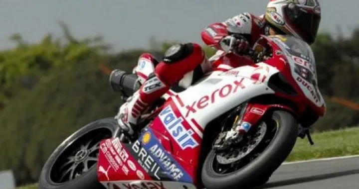 WSBK a Donington: Fabrizio + Haga, Ducati al comando nelle QP2