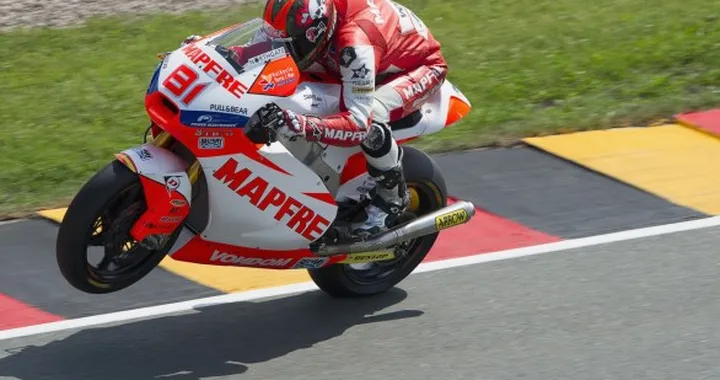 Moto2, Germania: vince Torres davanti a Corsi, Espargaro sul podio