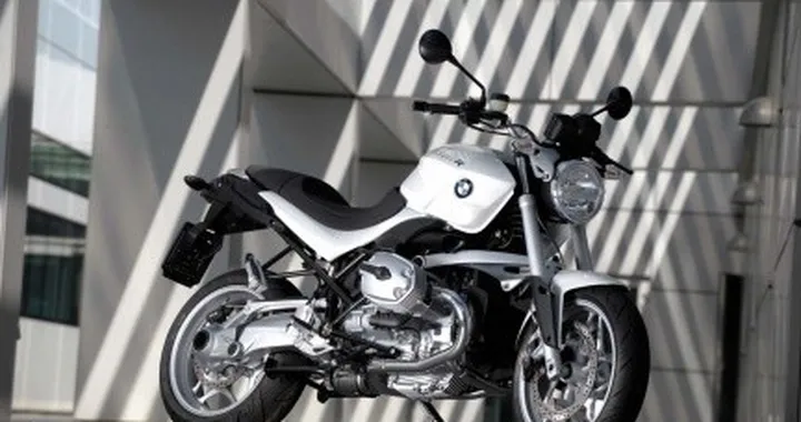 Nuovo colore Alpinewhite per la BMW R 1200 R