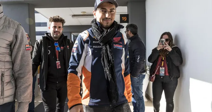 Jorge Lorenzo: "Sarò di nuovo nel paddock, presto vi dico cosa farò..."