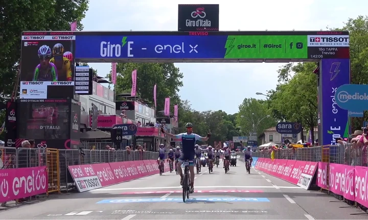 Giro E 2022: ben 1.500 ciclisti in 18 tappe