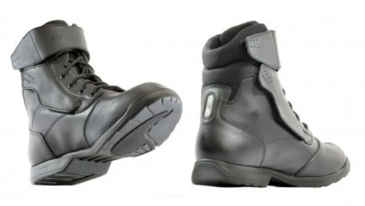 Scarponcino da mototurismo Stone Laces di Stylmartin