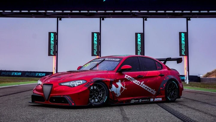Alfa Romeo Giulia by Romeo Ferraris: una versione elettrica per il campionato ETCR