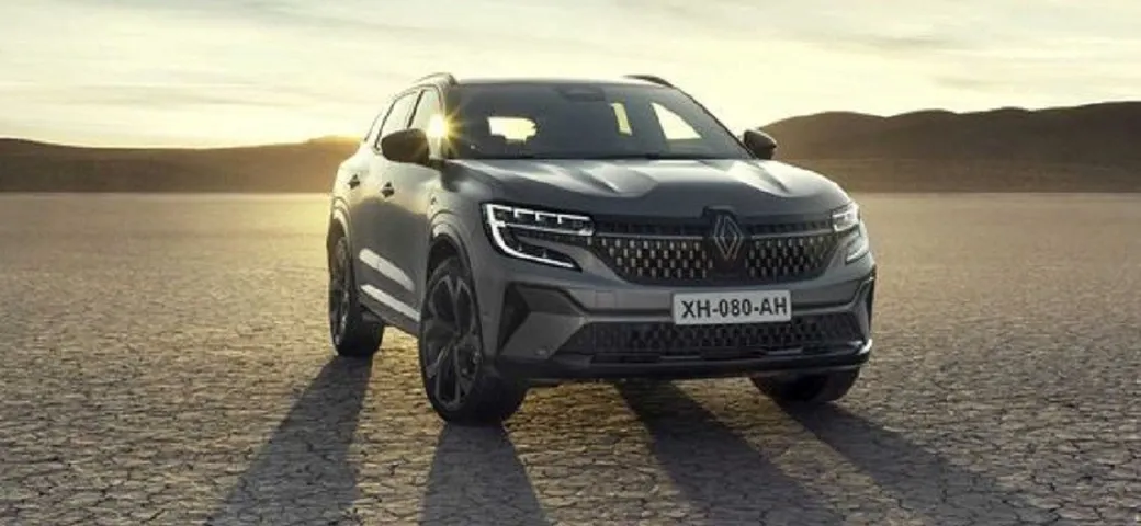 Renault Austral: via alle preordinazioni, gamma e motori ibridi