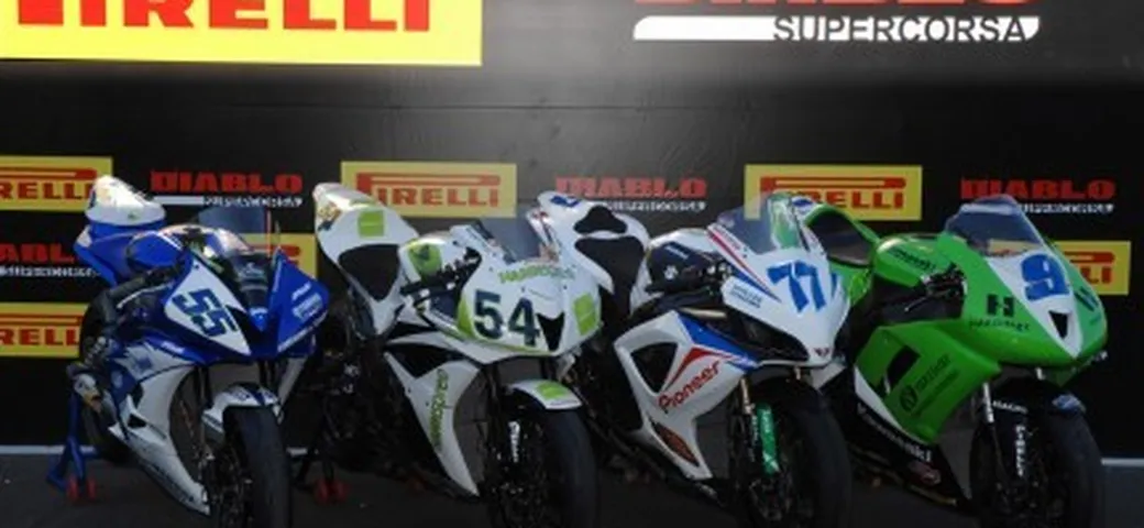 Test Pirelli moto Supersport