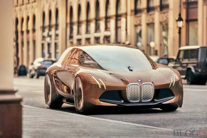 Le nuove foto della BMW Vision Next 100