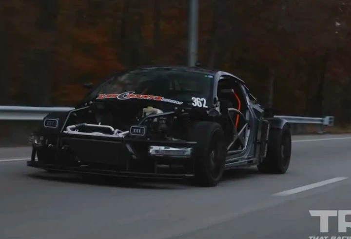 Audi R8: ecco la versione 'naked' da 1500 CV