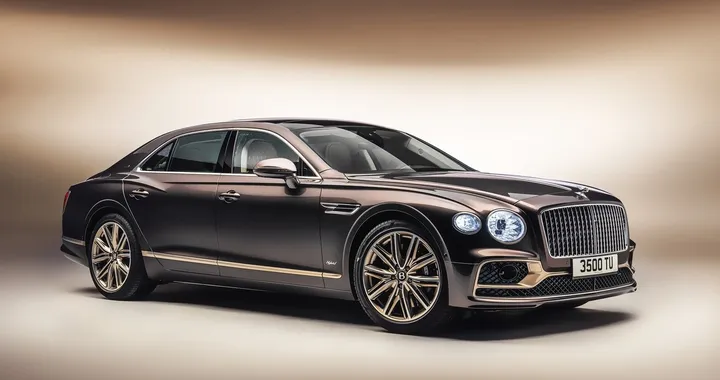 Bentley Flying Spur Odyssean Edition, versione speciale per la Hybrid