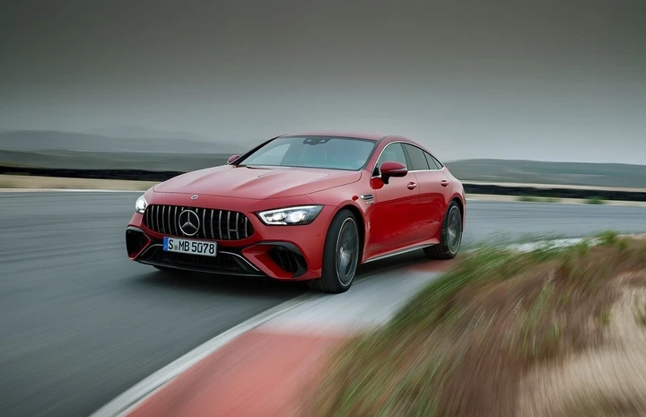 Mercedes-AMG GT 63 S E Performance: supercar ibrida da quasi 850 CV