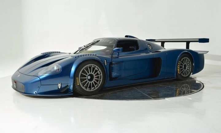 Maserati MC12 Corsa: in vendita l'esemplare stradale