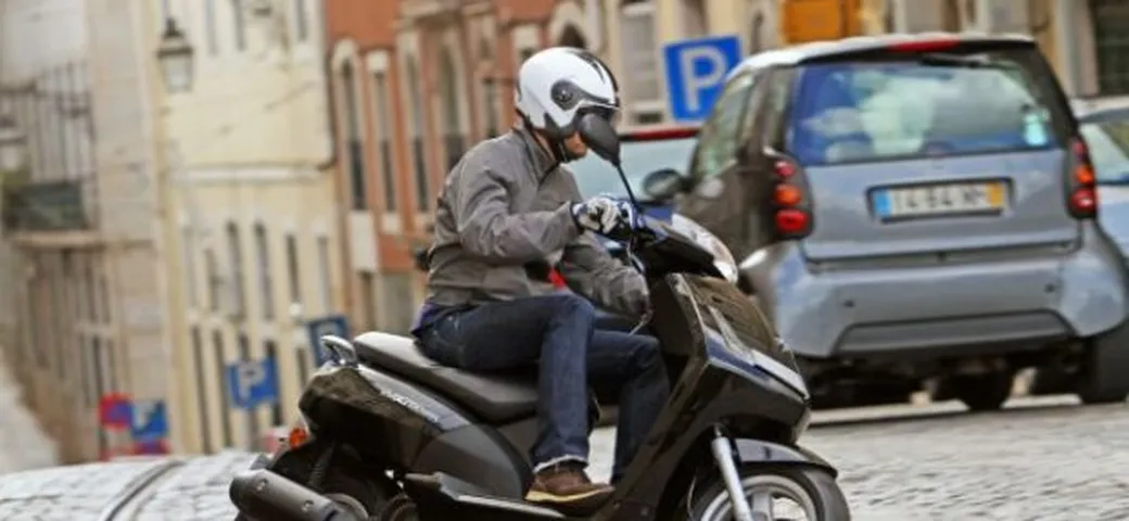TEST Peugeot Vivacity 125 2010, spazio ai piccoli