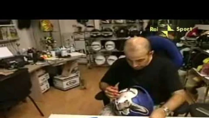 Com'è nato il casco con il Ciuchino di Valentino Rossi